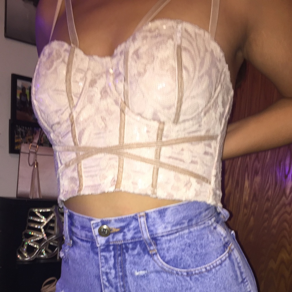 Crop top with sequins